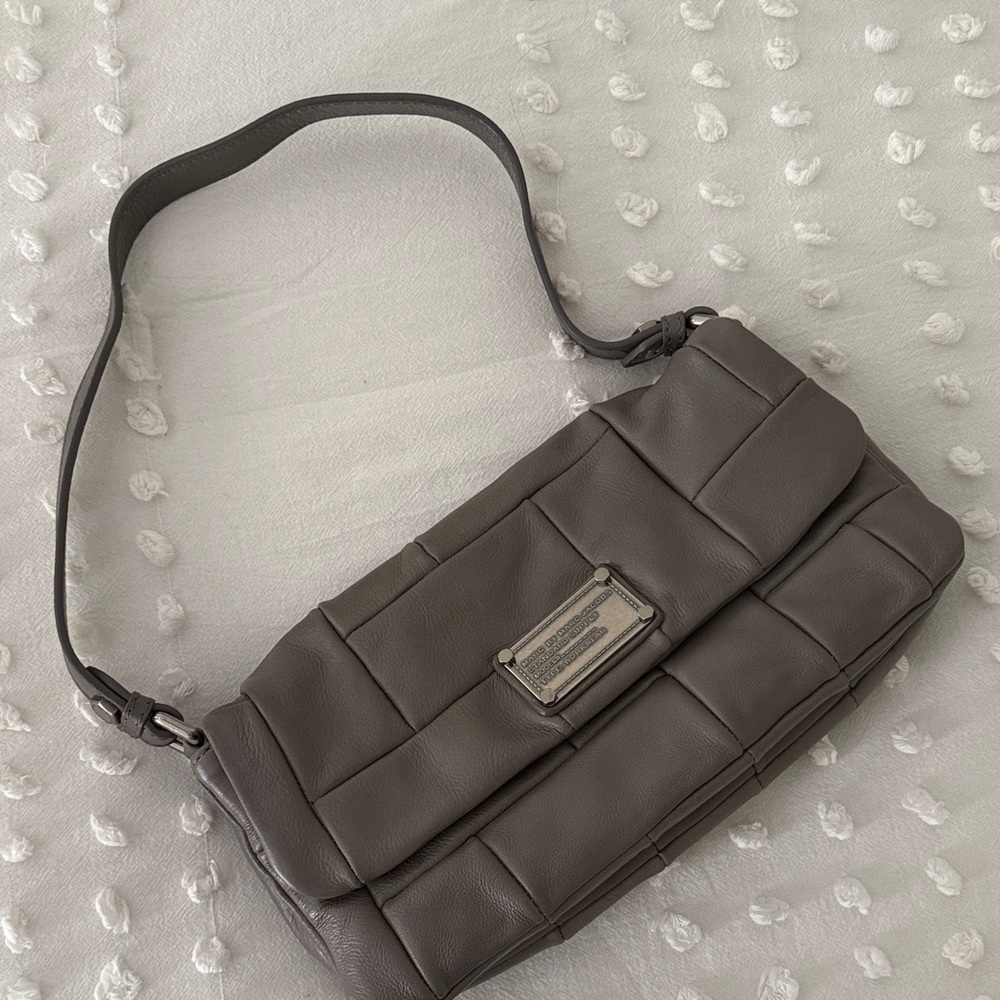Marc by Marc Jacob’s Gray Leather Shoulder Bag